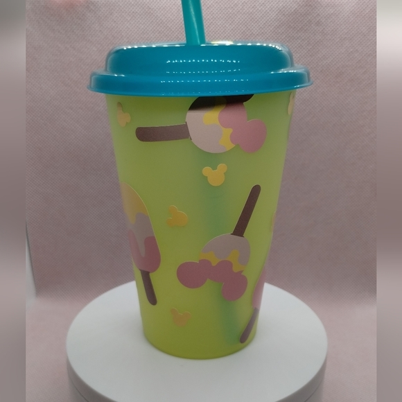 New Mickey popsicle Reusable Color-changing 12oz tumbler with top & straw. - Picture 3 of 8